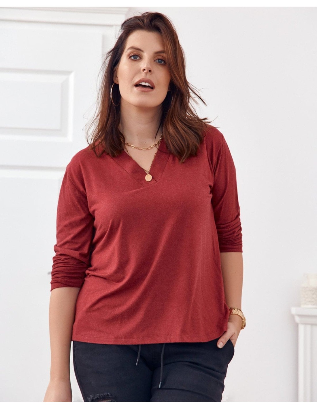 Classic burgundy V-neck blouse FG561 - Online store - Boutique